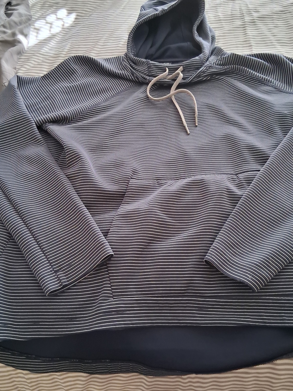Columbia Blue Striped Hooded Pullover